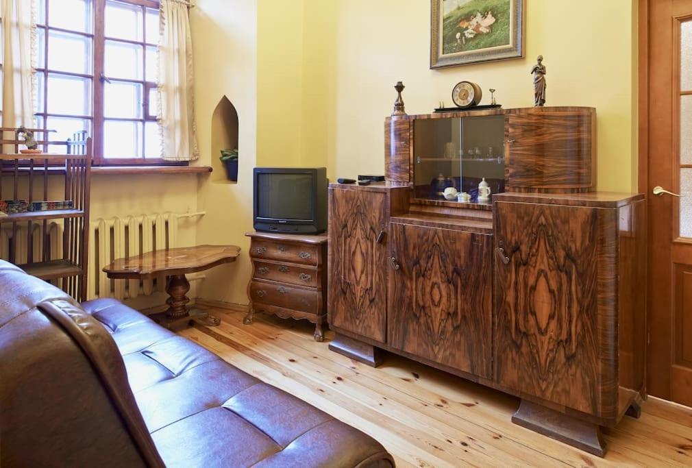 Cozy Apartment In Gothic Style House In The Heart Of The Old Town Βίλνιους Εξωτερικό φωτογραφία